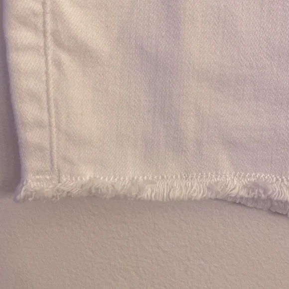 Abercrombie and Fitch Kids Mid Rise MIDI Shorts White Fringe NWT 17/18 Regular - Picture 4 of 9